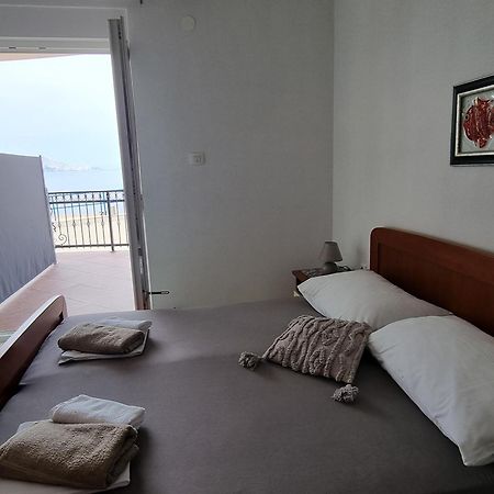 Mima Apartment สเวติยูไร ห้อง รูปภาพ