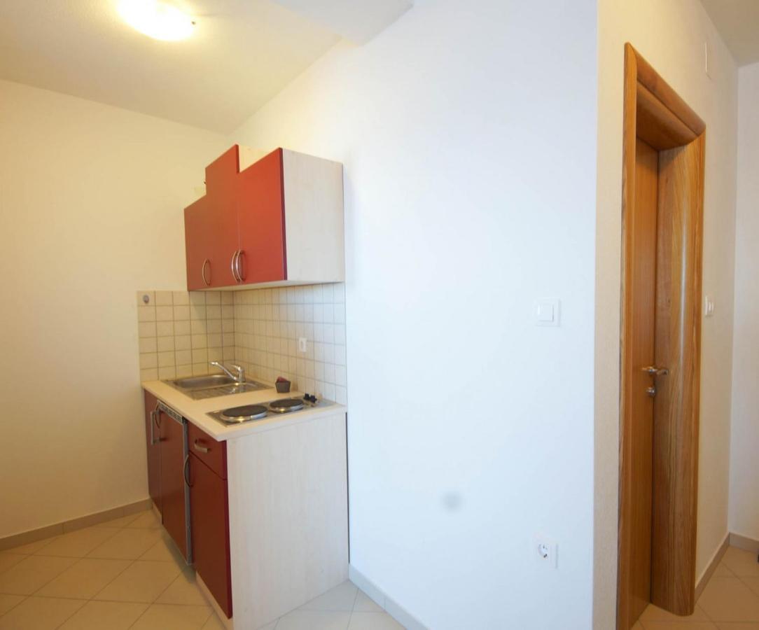 Mima Apartment สเวติยูไร ภายนอก รูปภาพ