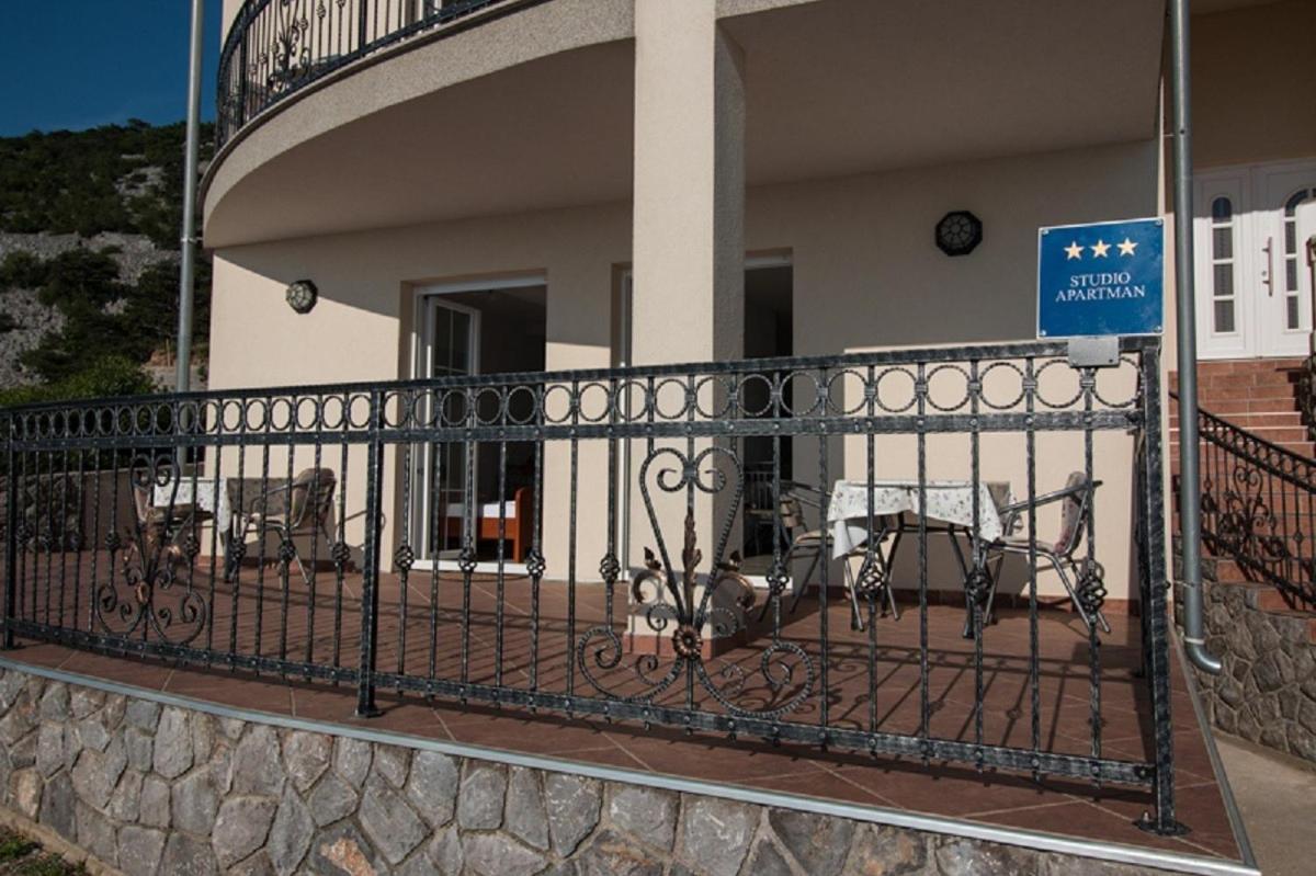 Mima Apartment สเวติยูไร ภายนอก รูปภาพ
