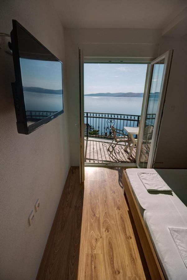 Mima Apartment สเวติยูไร ภายนอก รูปภาพ